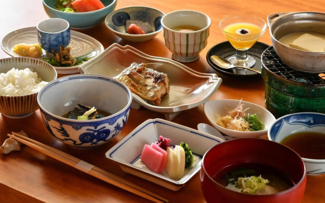 Yamanaka Onsen Kuriya Yasohachi