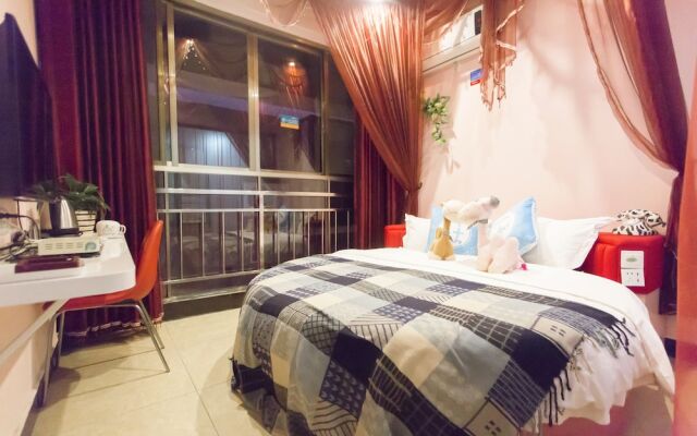 Zhangjiajie Meet Themed Inn