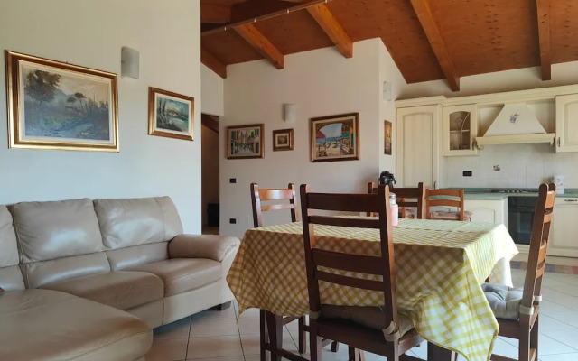 Ampio Trilocale Con Terrazzo