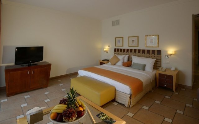 SeaShell Julaia Hotel & Resort