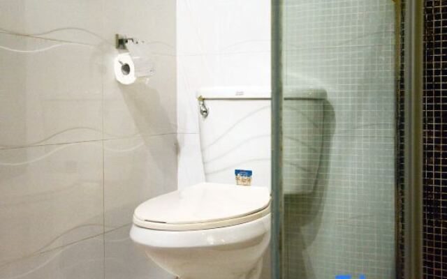 Yixing Hotel