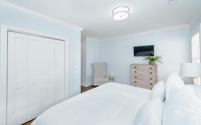 Guesthouse Charleston WEST 62 and 64