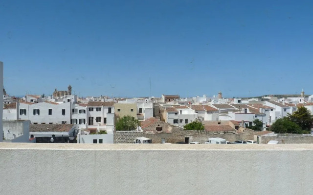 Hostel Menorca - Albergue Juvenil
