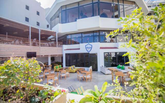 SUNRISE Holidays Resort (Adults Only)