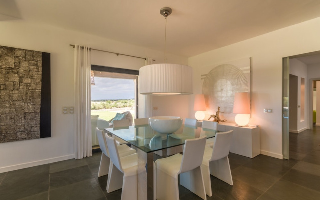 Sa Canoveta With Designer Kitchen