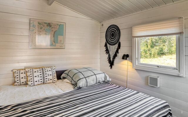6 Person Holiday Home in Vaeggerlose