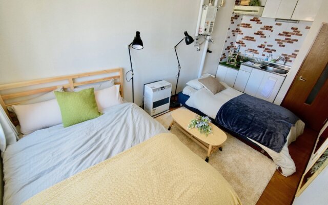 Grandeur South Room103205