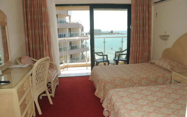 Aska Just In Beach – All Inclusive