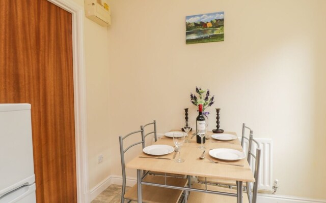 Hadrian's Lodge