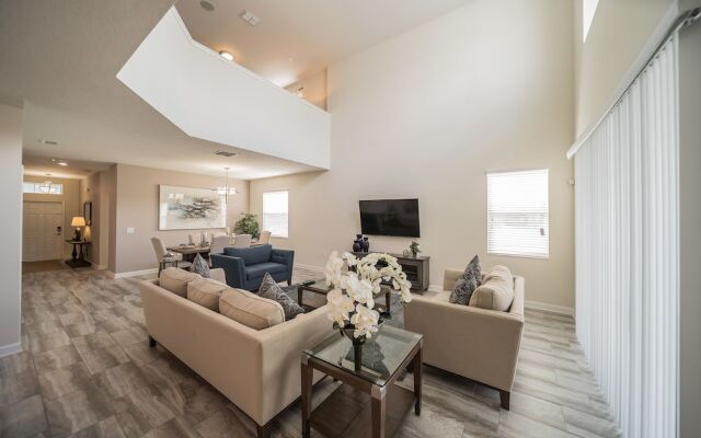 Modern Star Wars Vacation Home CG1593