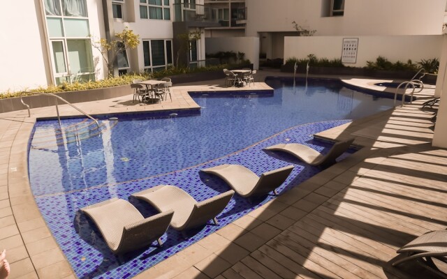 Comfy Studio UnitM OneMadison35