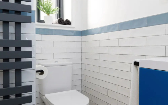 Renovated Home for 8 Canal Walk to Chichester