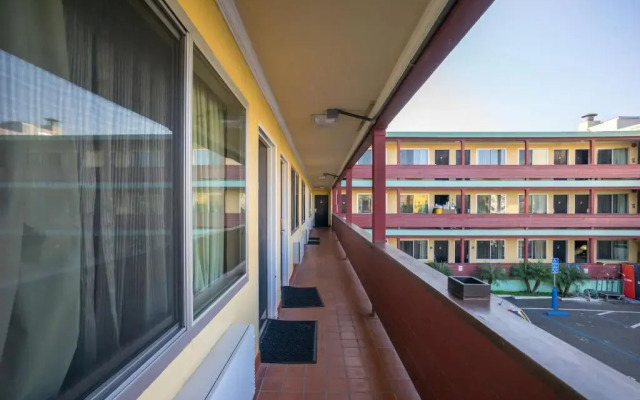 Motel Capri