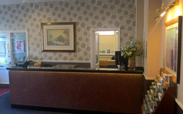 Castle Hotel