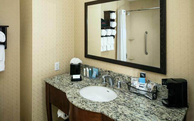 Hampton Inn & Suites Arroyo Grande/Pismo Beach Area, CA