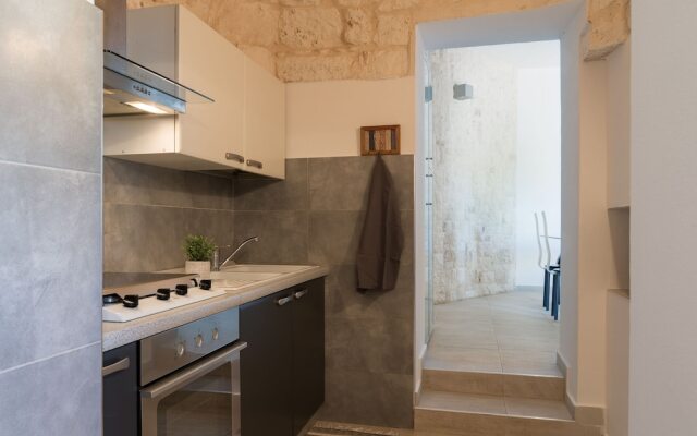 Villetta Dalia Con Giardino by Wonderful Italy