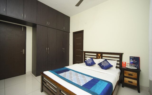 The Lawns By OYO Rooms