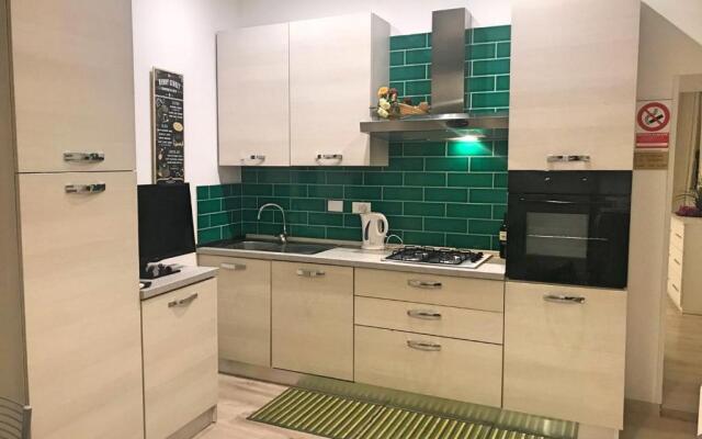 BMGA l Coliseum Rome Apartment 1Bdr for Couples