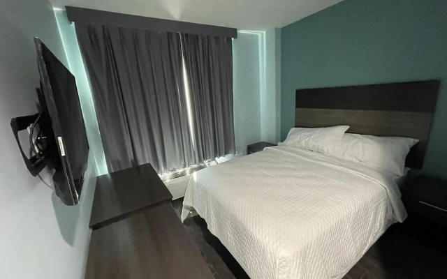 Thatford Hotel