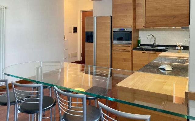Large well-equipped appartement near Como lake