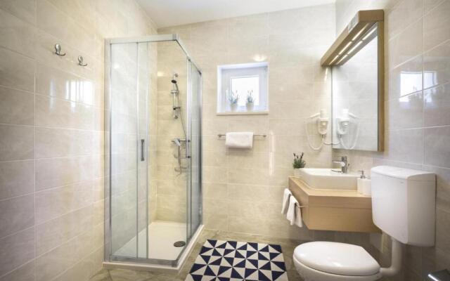 Apartment ACI Marina CRES