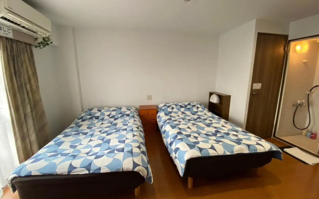 Takemura Building 304