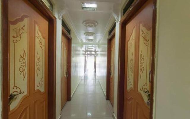 Hotel Ajantha Palace