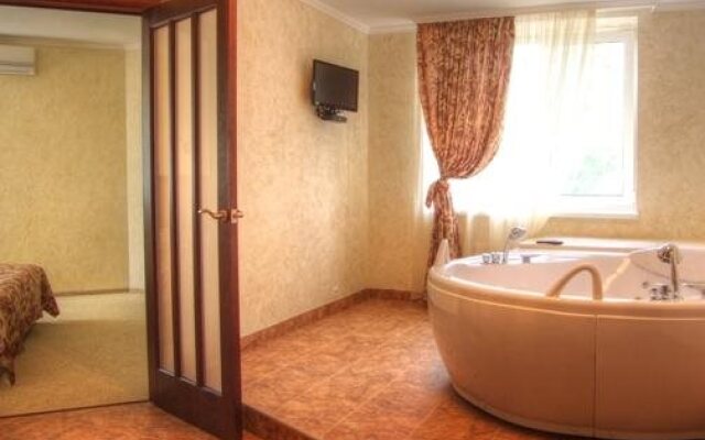 Vlada Hotel