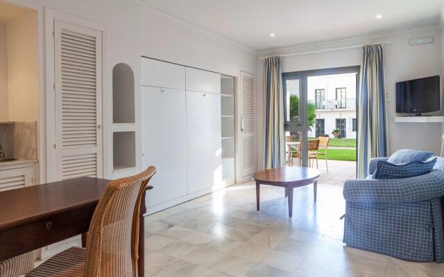 Playa De La Luz Hotel