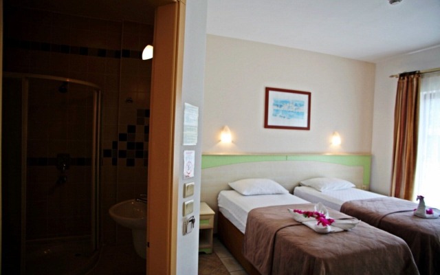 Serpina Hotel - Adults Only