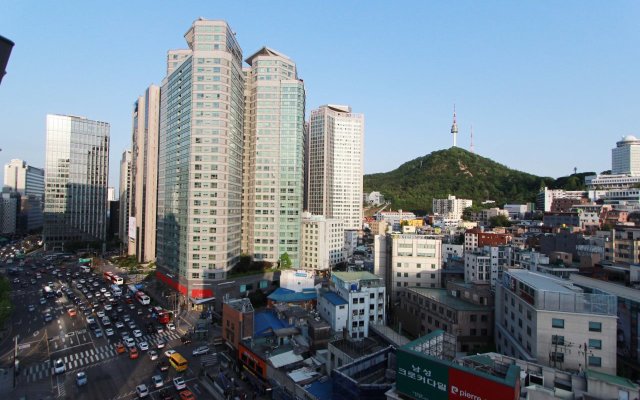 24 Guesthouse Myeongdong Town