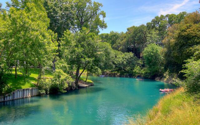 Go With The Flow CW B103