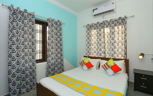 OYO 23654 Home Cozy 2BHK Aluva Metro Station
