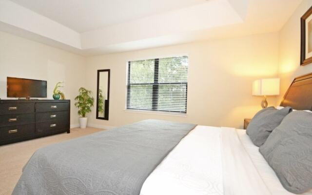 Tropical Fountains 3 Bedroom Condo by RedAwning