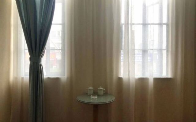 Home Inn Huayi Hotel