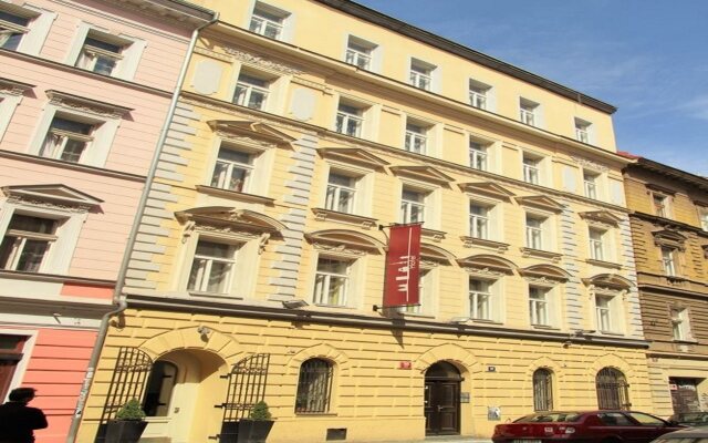 City Crown Hotel Prague