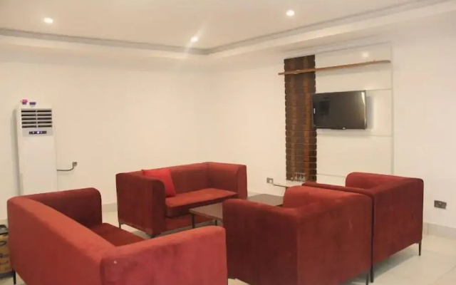 AM 2 PM Hotel and Suites