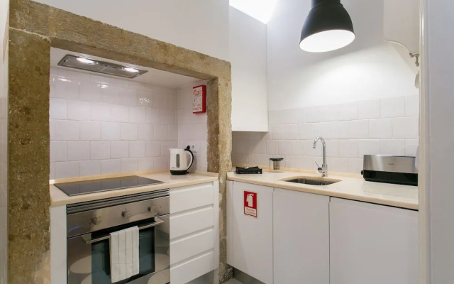 JOIVY Splendid 2BR flat in Bairro Alto, nearby Luís de Camões Sq.