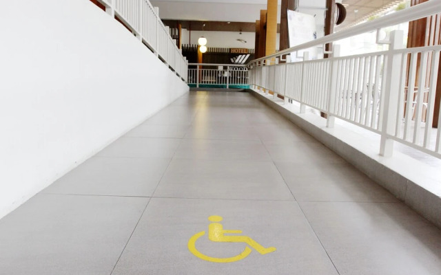 Ten Eleven Living Point