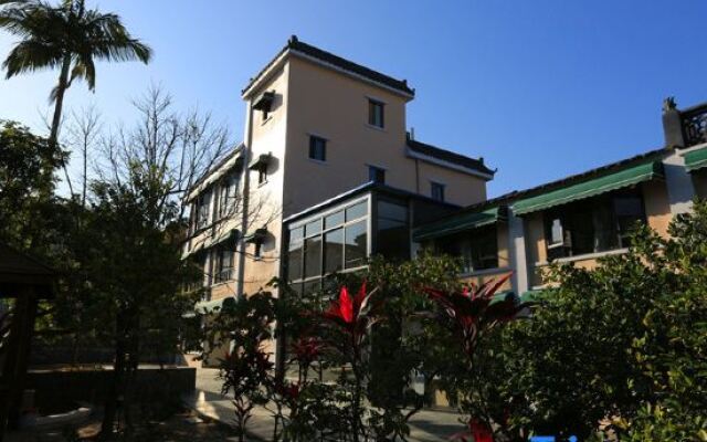 Yueshan Tinghai B&B