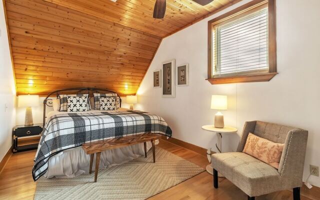 The Sandcastle 4 Bedroom Home by RedAwning