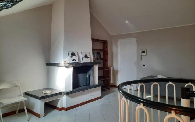 TOGLIATTI 1 BUSINESS APARTMENT by ITALYVING