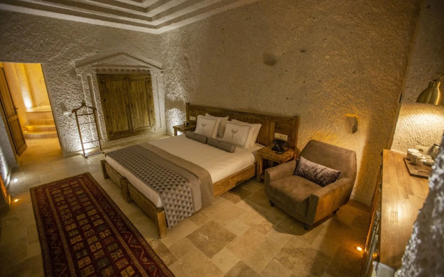 Anka Cave Suites