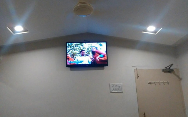 Hotel Madhav Guest House