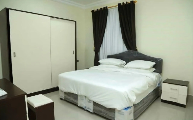 Golden Seasons Furnished Apartments 5