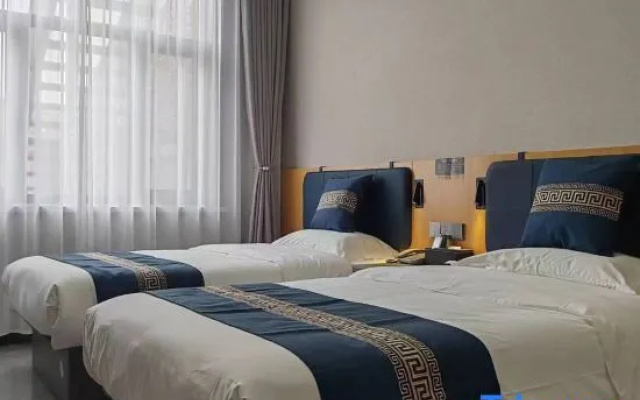 Home Inn Pebble Hotel (Zhangjiakou Huailai County Donghuayuan High-speed Railway North Station) – Guest Rooms – Zhangjiakou