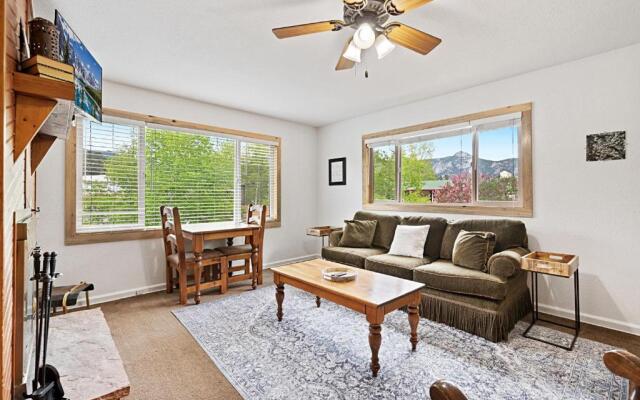 Misty Mountain Lodge