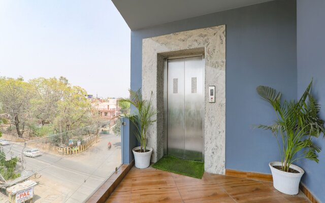 Fabhotel Super 3 Premium Ii