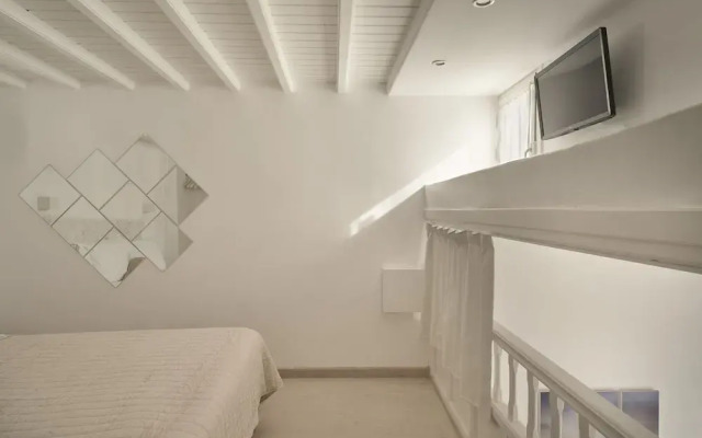 Mykonos City Maisonette