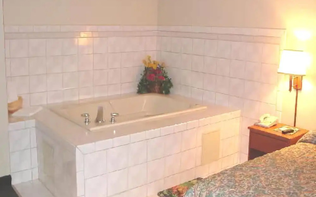 Village Inn Motel Des Moines